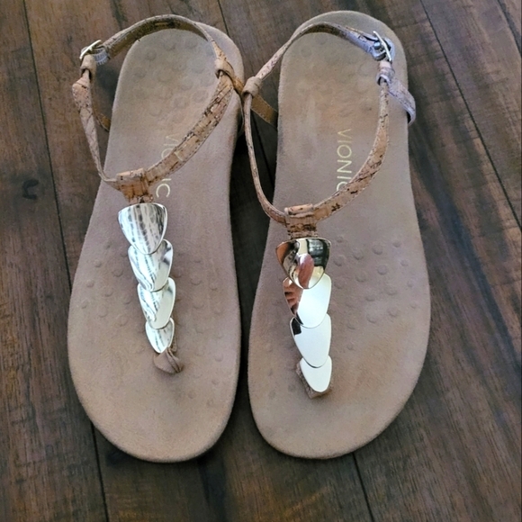 Vionic - Gold and Cork‎ Rest Miami Toe-post Sandal - Picture 6 of 8